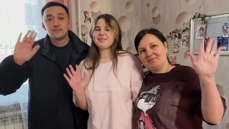 Сахалинцы завершили сбор средств для девочки, попавшей в страшную аварию