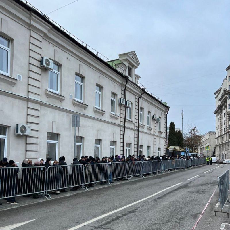 40              27  ,  -  