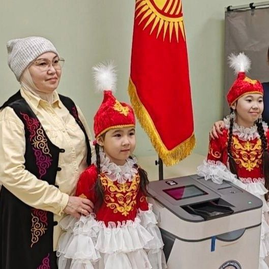 40              27  ,  -  