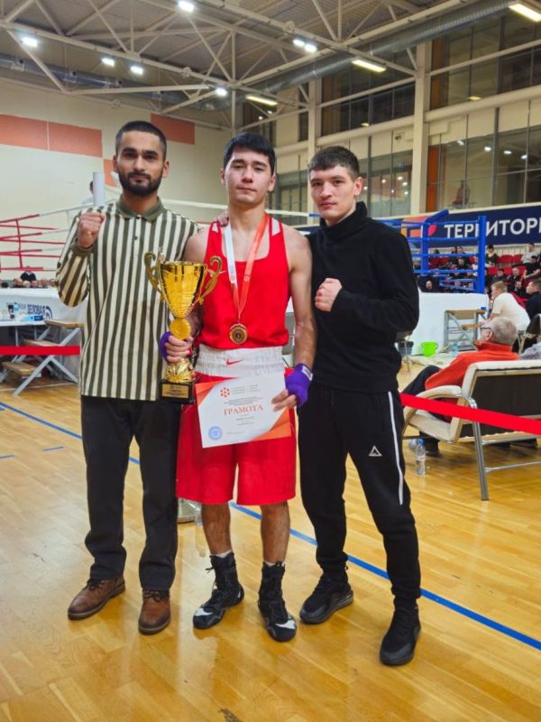 Сахалинец завоевал золото всероссийских соревнований по боксу