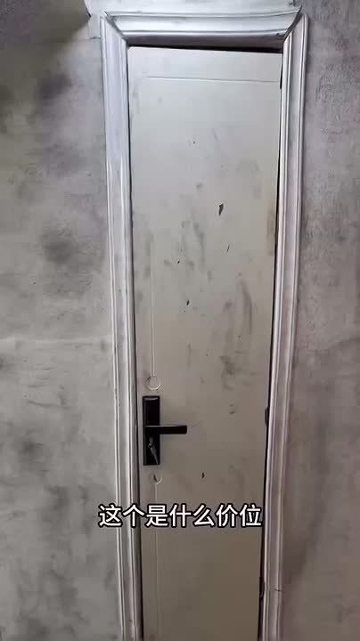 � ����� ��������� ����-������ ���������� ����� 100 ������ � �����