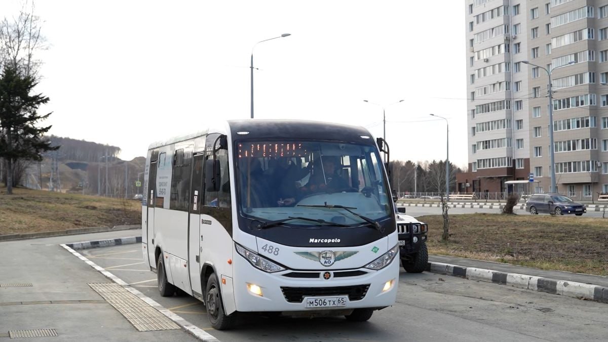 Вопрос транспортной доступности легкоатлетического манежа обсуждают в мэрии Южно-Сахалинска