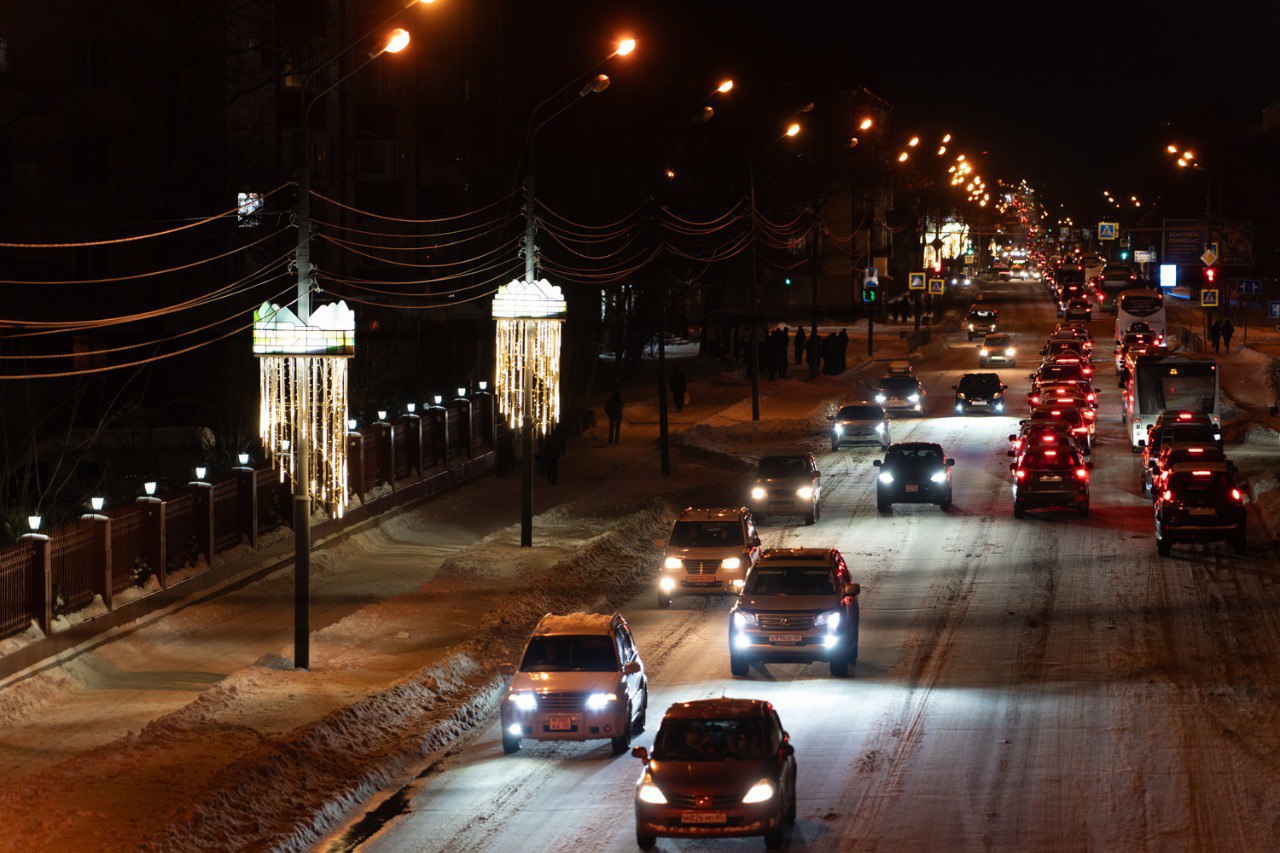 Десять елей украсят Южно-Сахалинск к Новому году Десять елей украсят Южно-Сахалинск к Новому году