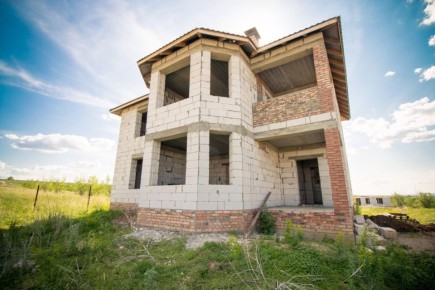 В Анивском районе полицейскими раскрыта кража из нежилого здания