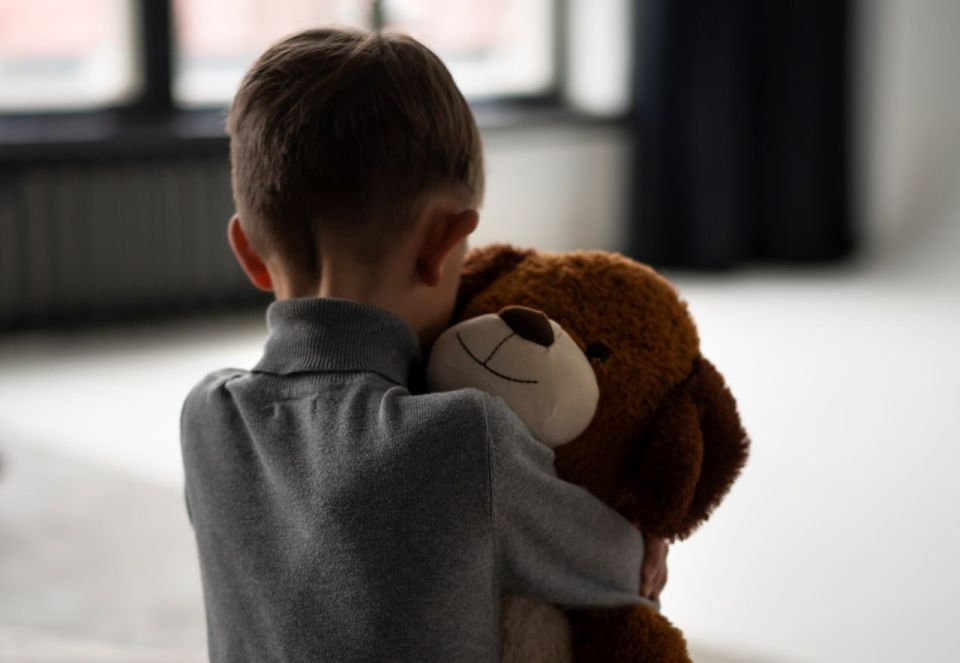 Ребенка, брошенного матерью, передадут в ресурсную семью на Сахалине