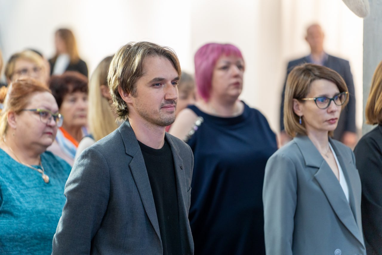 Сергей Надсадин: Друзья, сегодня особенный день – День добровольца! И я хочу сказать огромное спасибо каждому, кто не остаётся в стороне Сергей Надсадин: Друзья, сегодня особенный день – День добровольца! И я хочу сказать огромное спасибо каждому, кто не остаётся в стороне