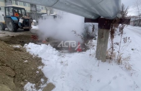 Десятки домов, школу и детские сады отключили от отопления в Южно-Сахалинске — адреса