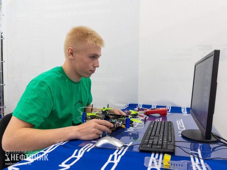 Летающие роботы, безопасность полетов