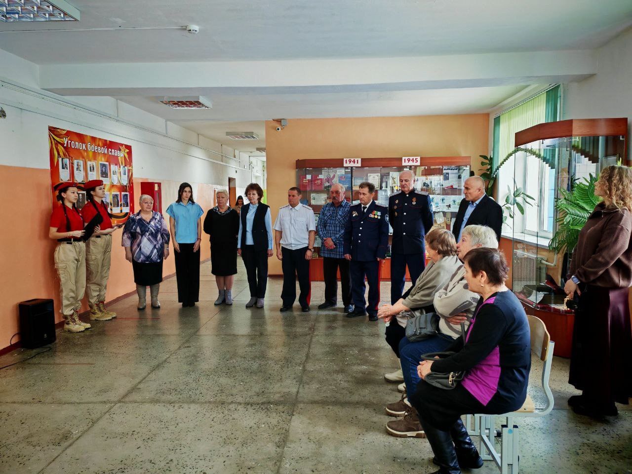 Память героев-земляков увековечили ко Дню Героев Отечества в Томаринском районе