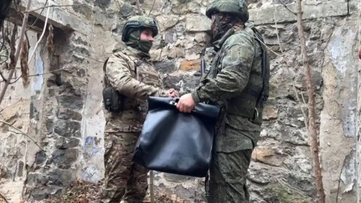 Весточка из дома.. Очередную партию посылок и писем доставили в зону СВО специалисты фельдъегерско-почтовой связи 68 гвардейского армейского корпуса. Безопасность и своевременность каждого отправления - гарантируется. В...