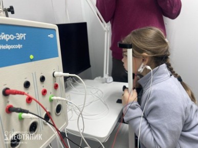 Не нужно везти ребенка на материк – детским офтальмологам Сахалинской области стали доступны новейшие методы диагностики зрения