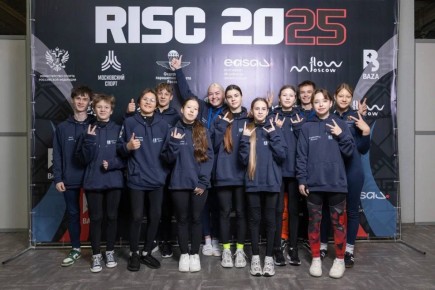 Сахалинские парашютисты взяли шесть наград чемпионата и первенства России