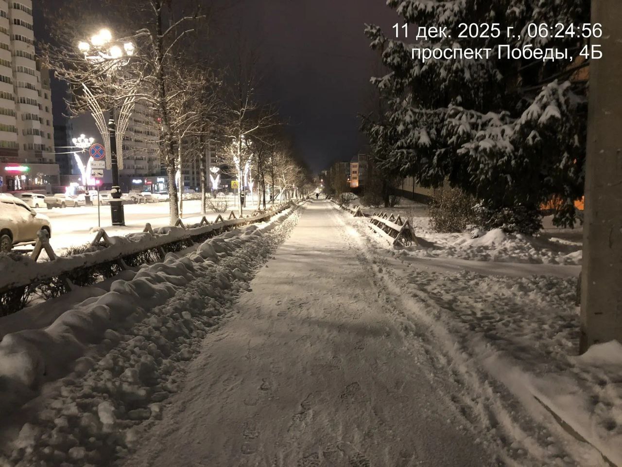 Тысячу кубометров снега вывезли на полигон с улиц Южно-Сахалинска Тысячу кубометров снега вывезли на полигон с улиц Южно-Сахалинска