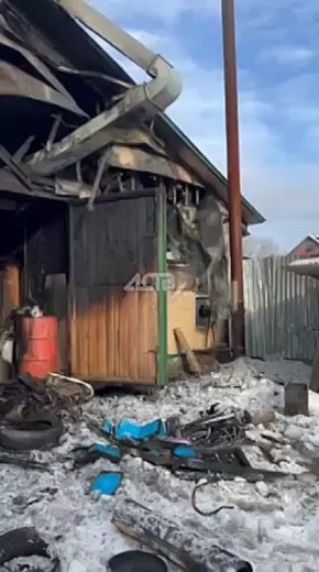 "Земляки, помогите!": после пожара в конюшне в Южно-Сахалинске рухнула крыша — нужны люди для разбора завалов