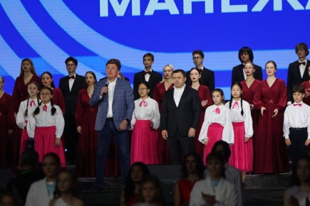 Крупнейший на Дальнем Востоке легкоатлетический манеж торжественно открыли в Южно-Сахалинске