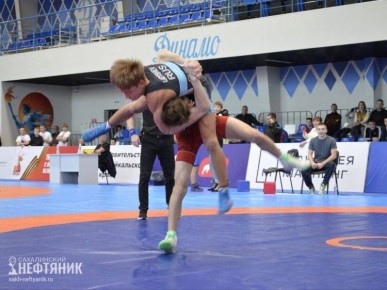 «Сначала побеждали буран, чтобы вылететь из Охи на материк, потом – соперников»