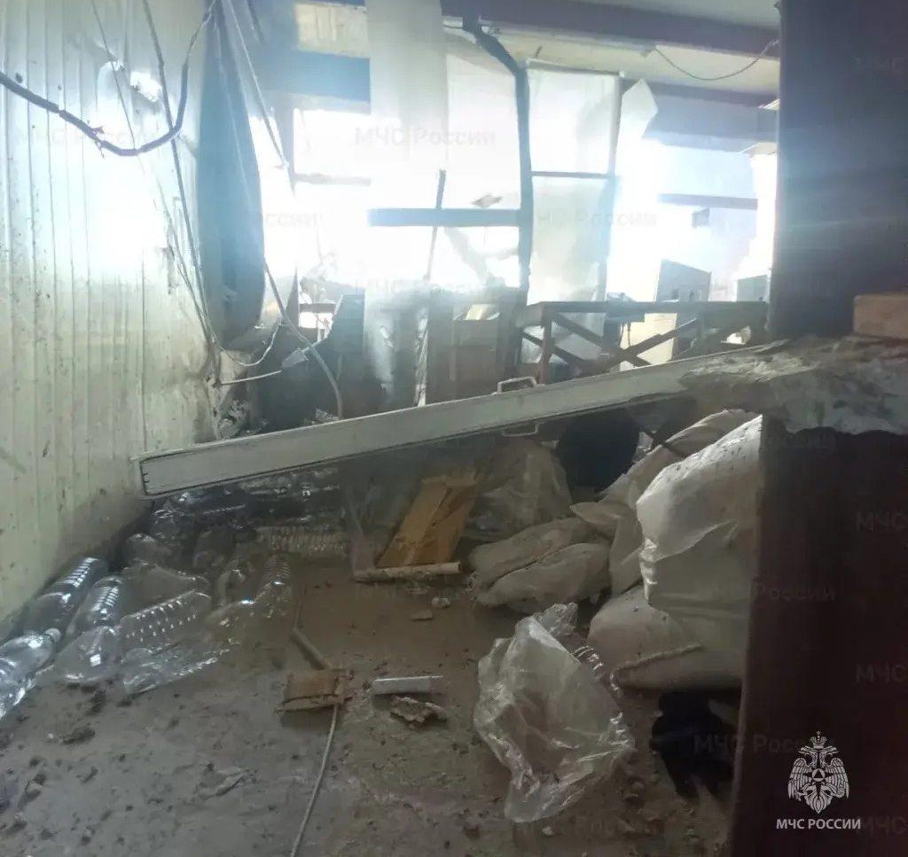 В Южно-Сахалинске обрушилась стена в здании пивзавода