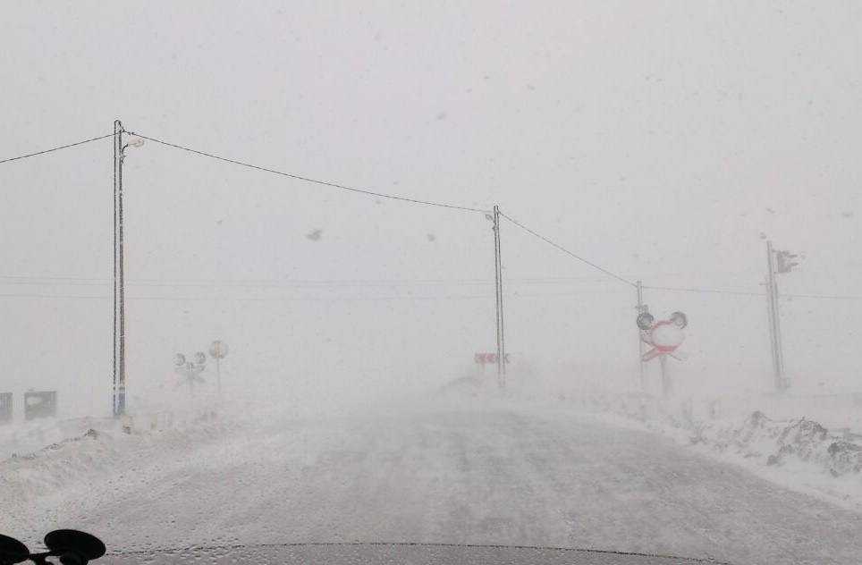 Движение по восьми автобусным маршрутам приостановят из-за метели на юге Сахалина