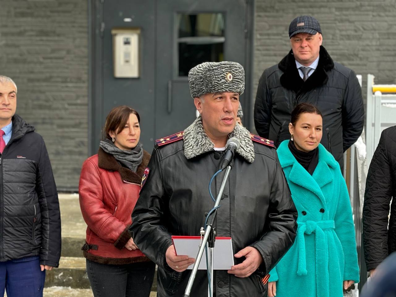 Ваш надежный тыл — наша общая задача Ваш надежный тыл — наша общая задача