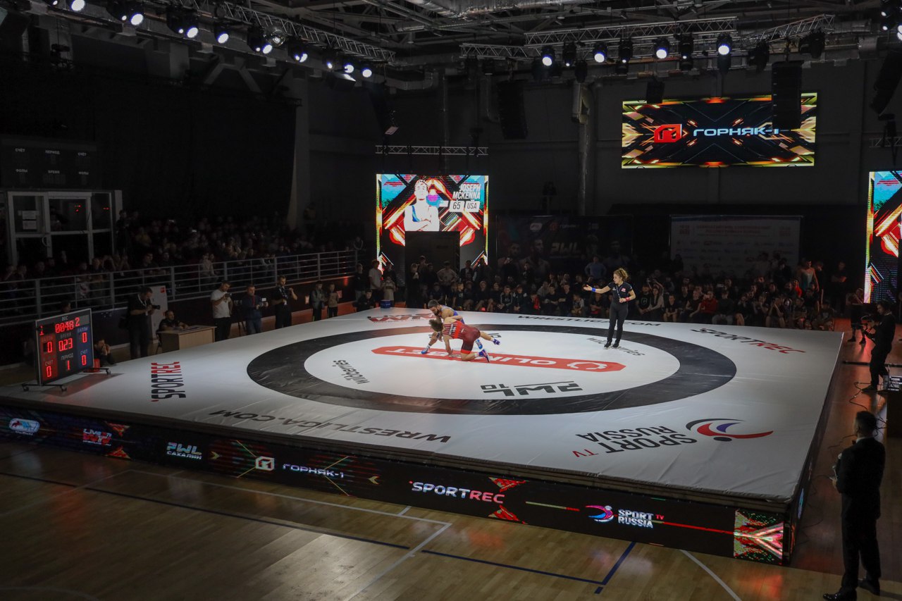 На Сахалине провели международный турнир по спортивной борьбе с участием олимпийских чемпионов На Сахалине провели международный турнир по спортивной борьбе с участием олимпийских чемпионов