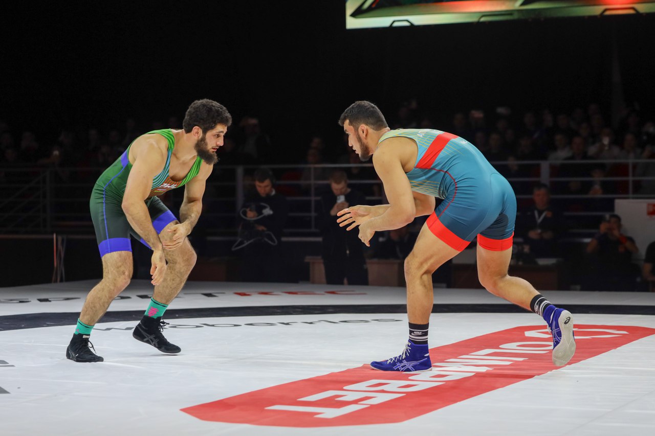 На Сахалине провели международный турнир по спортивной борьбе с участием олимпийских чемпионов На Сахалине провели международный турнир по спортивной борьбе с участием олимпийских чемпионов