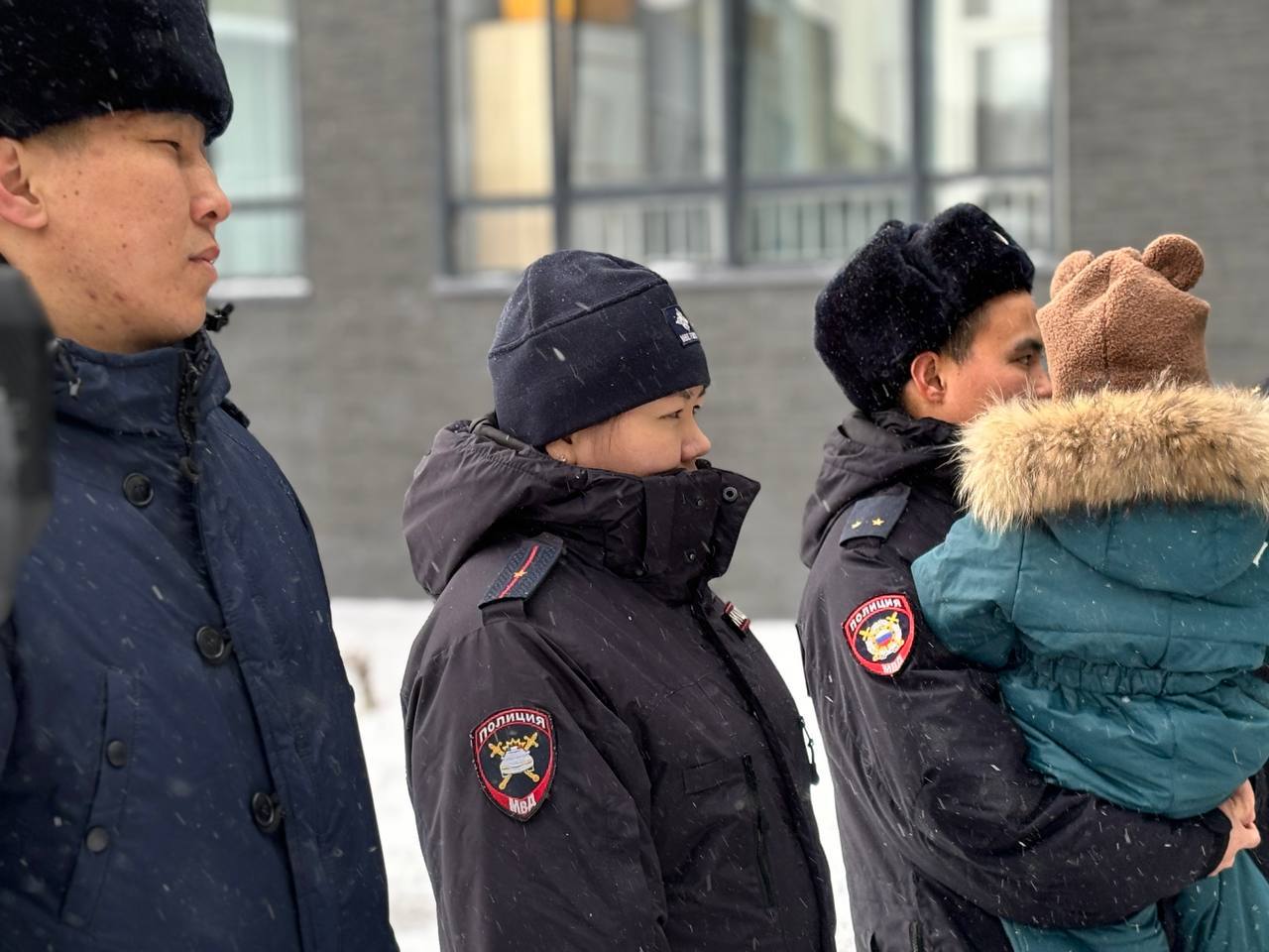 Ваш надежный тыл — наша общая задача Ваш надежный тыл — наша общая задача