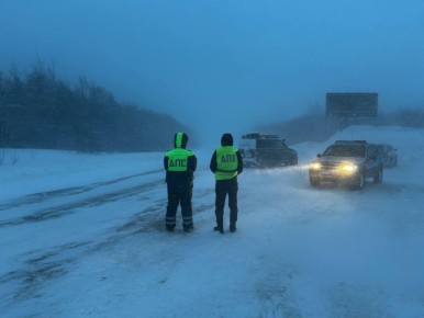 С 9:00 ограничено движение всех видов транспорта в Охинском районе