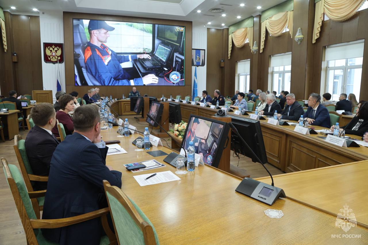 Подведены итоги деятельности Сахалинской территориальной подсистемы РСЧС Подведены итоги деятельности Сахалинской территориальной подсистемы РСЧС