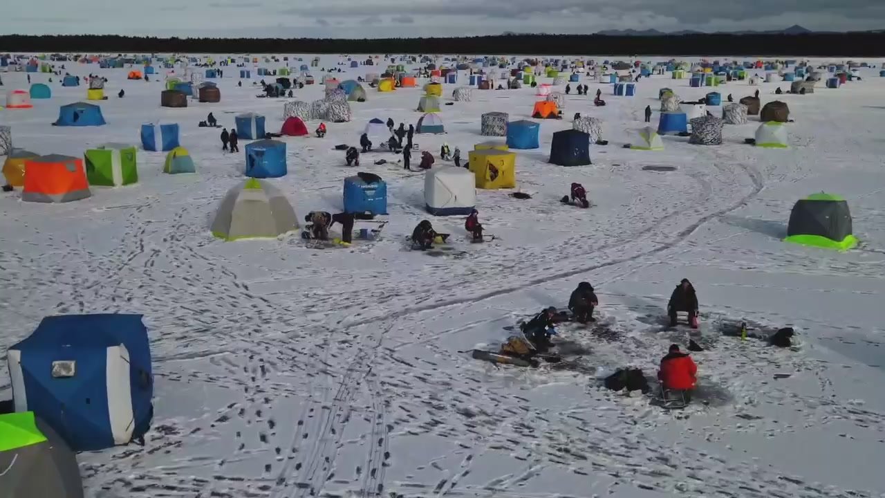 Рыбная суббота в Корсаковском районе с высоты птичьего полета