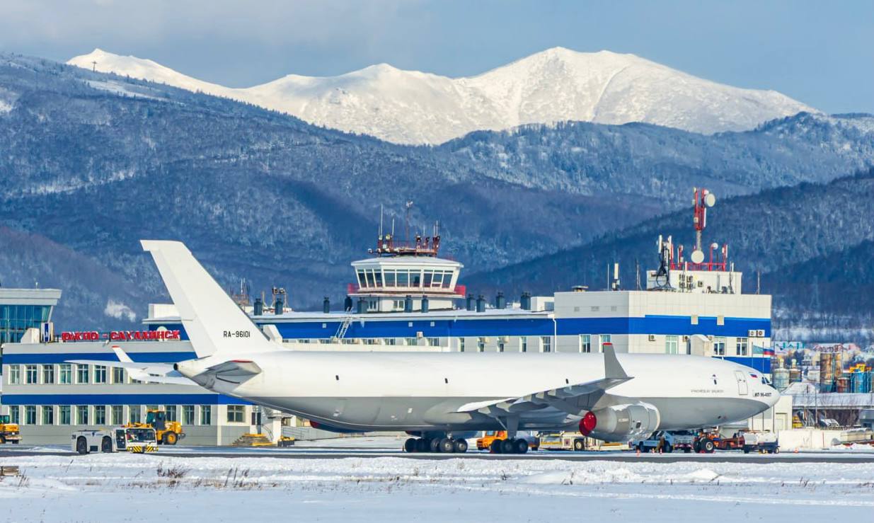 На Сахалине впервые приземлился Ил-96-400Т авиакомпании Sky Gates Airlines На Сахалине впервые приземлился Ил-96-400Т авиакомпании Sky Gates Airlines