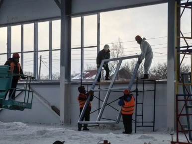 "Умный" спортивный зал достраивают в Дальнем