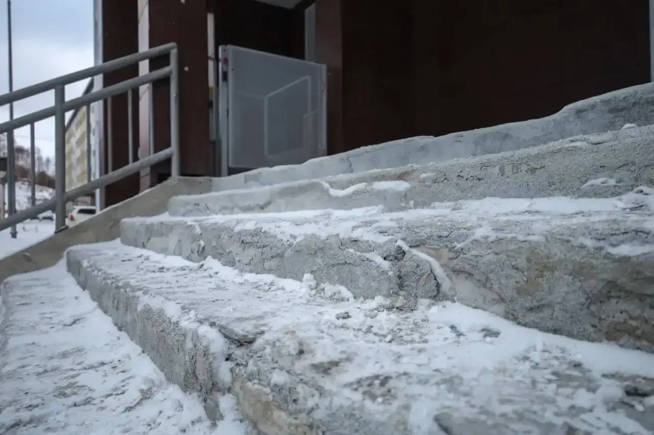 В Корсакове обследовали дом после обращения жительницы на Радио АСТВ В Корсакове обследовали дом после обращения жительницы на Радио АСТВ