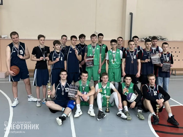 Дети рвутся в бой! Чемпионат Школьной баскетбольной лиги «КЭС-Баскет» прошел в Охе