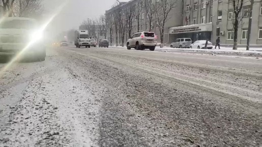 В Южно-Сахалинске пересмотрят подход к использованию реагентов на дорогах