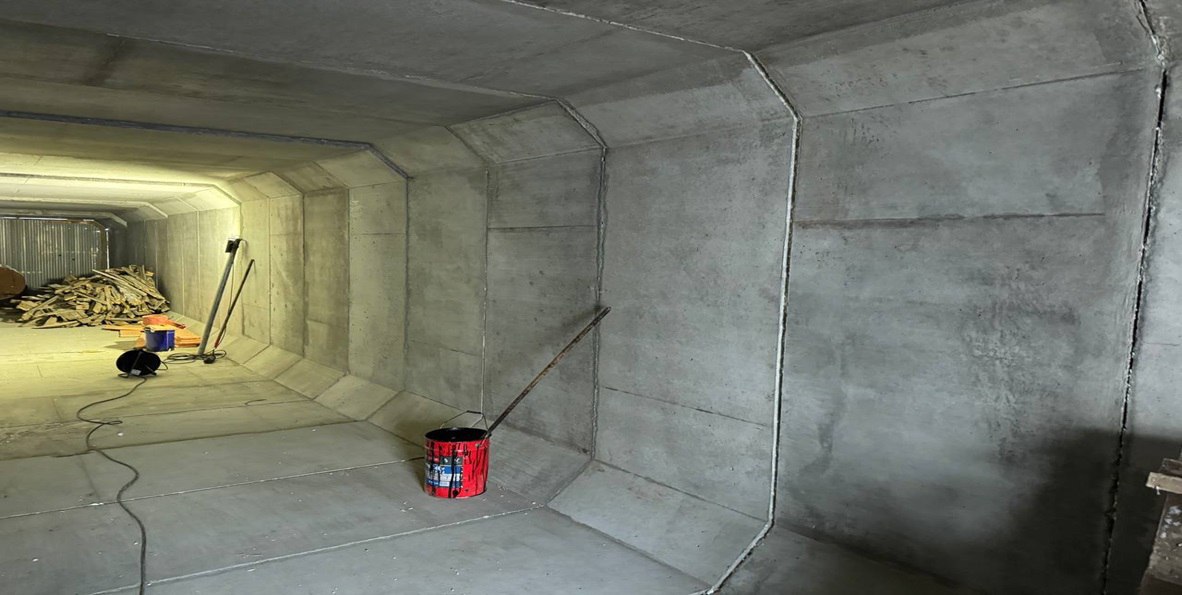 На мосту через реку Христофоровку завершили монтаж водопропускной трубы На мосту через реку Христофоровку завершили монтаж водопропускной трубы