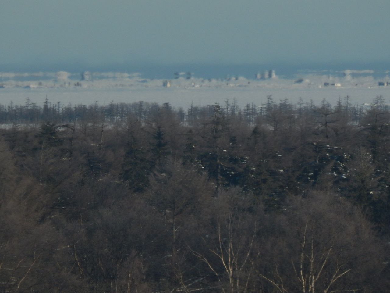 Сахалинцы рассказывают о загадочных миражах над водой