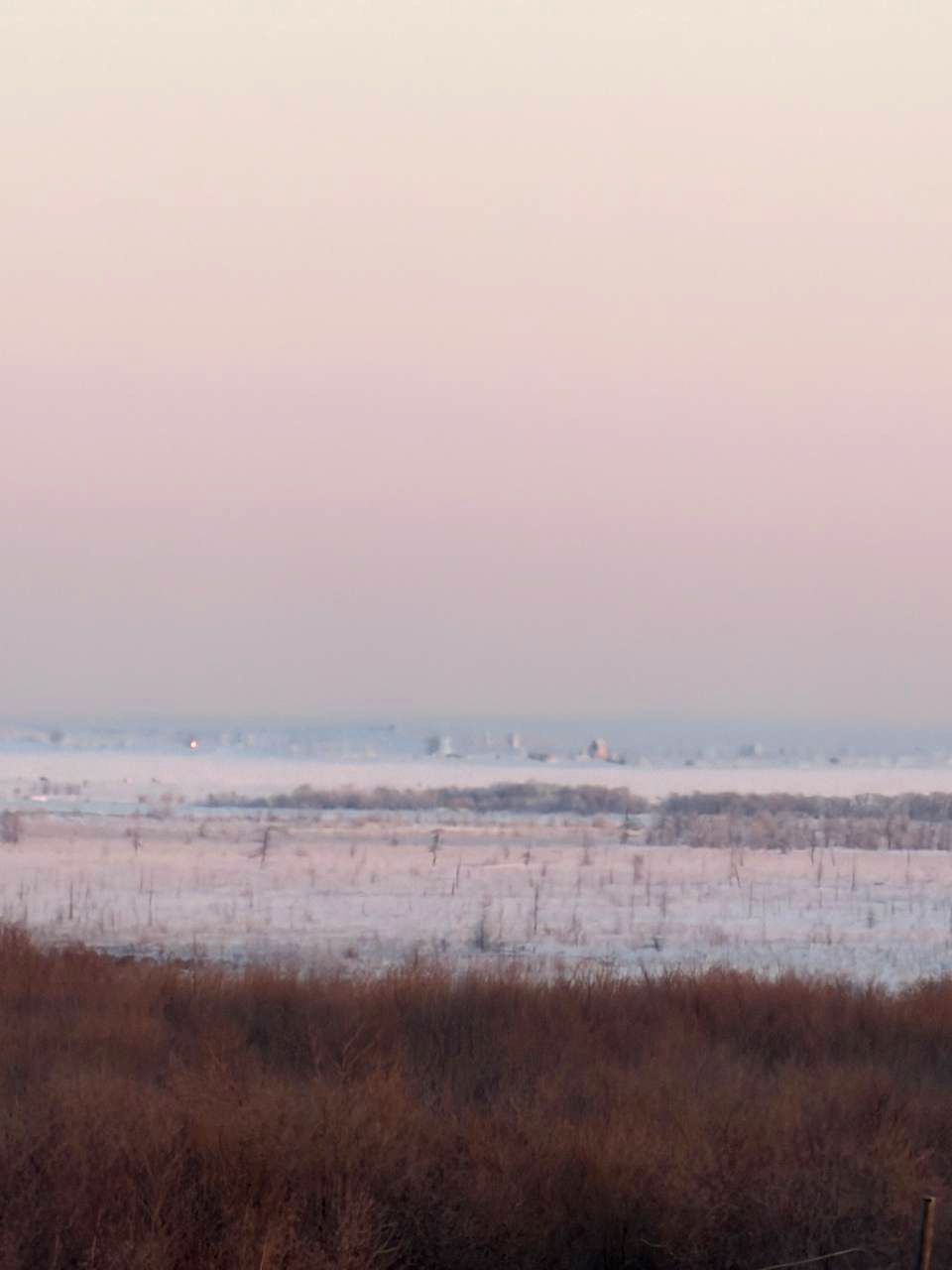 Сахалинцы рассказывают о загадочных миражах над водой Сахалинцы рассказывают о загадочных миражах над водой