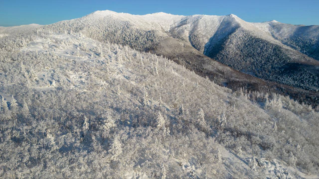 Сахалинская зимняя сказка на горе Тургенева Сахалинская зимняя сказка на горе Тургенева