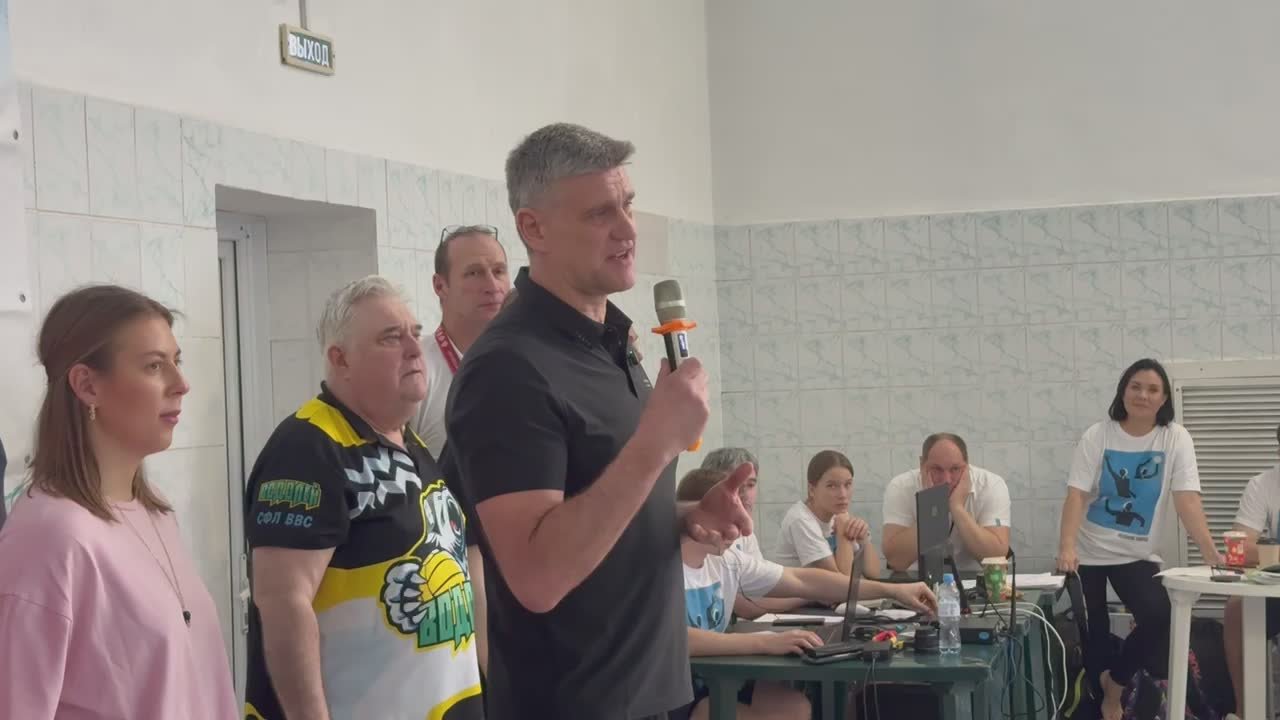 Сахалинская ватерпольная команда СИВУЧ (Сахалин) одержала первую победу на турнире по водному поло в Новосибирске!