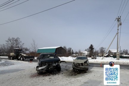 53-������ �������� Subaru Legacy ������ �� �������� � �������� � Toyota Hilux Surf