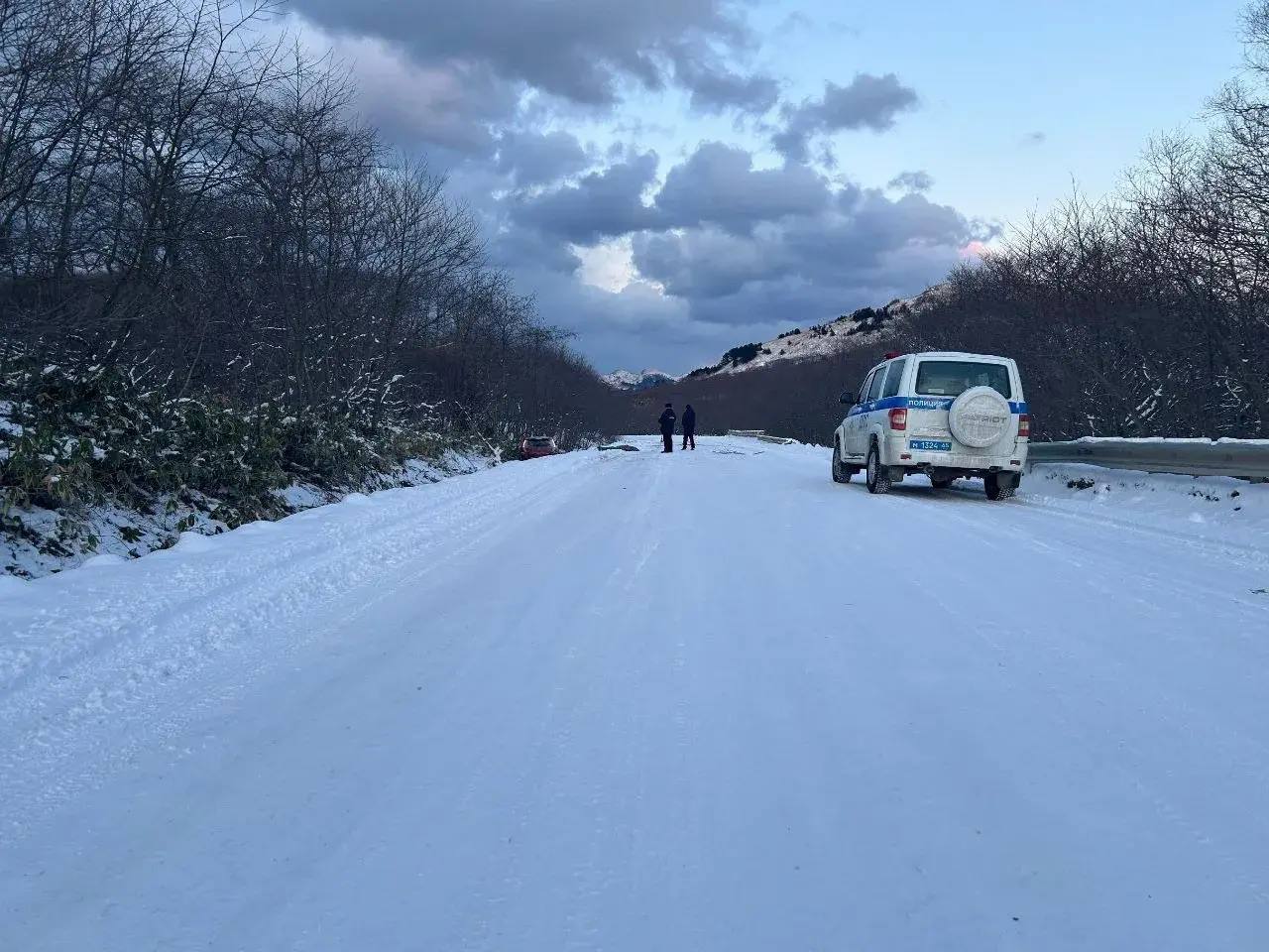 4 ДТП с пострадавшими за первые пять дней нового года зарегистрировали сотрудники Госавтоиспекции Сахалинской области 4 ДТП с пострадавшими за первые пять дней нового года зарегистрировали сотрудники Госавтоиспекции Сахалинской области