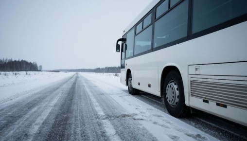 Автобусные маршруты в Сахалинской области временно ограничат из-за непогоды