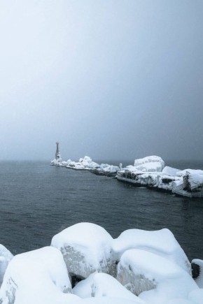 � � ������� ������ � �����