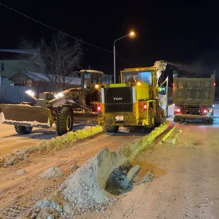 Сергей Надсадин: За сутки на полигоны города вывезено почти 35 тыс Сергей Надсадин: За сутки на полигоны города вывезено почти 35 тыс