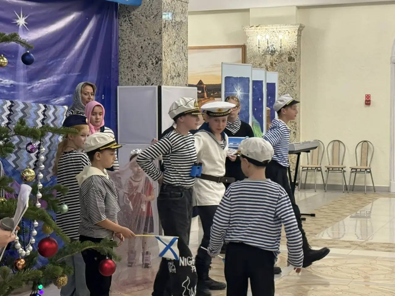 Юные астрономы, журналисты, космонавты и представители других профессий проводят Святочную неделю в стенах Кафедрального собора Рождества Христова