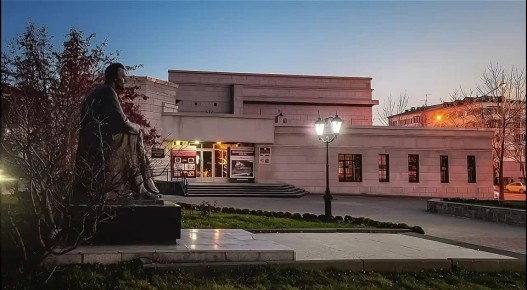 ������ ����� ������������ � ���������� �������