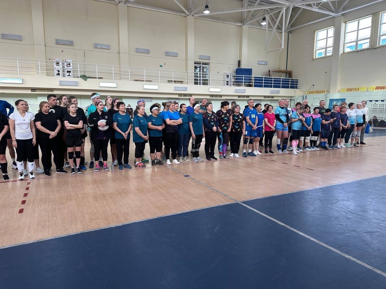 Украшением новогодних каникул в Невельске стал Рождественский турнир по миниволей Украшением новогодних каникул в Невельске стал Рождественский турнир по миниволей