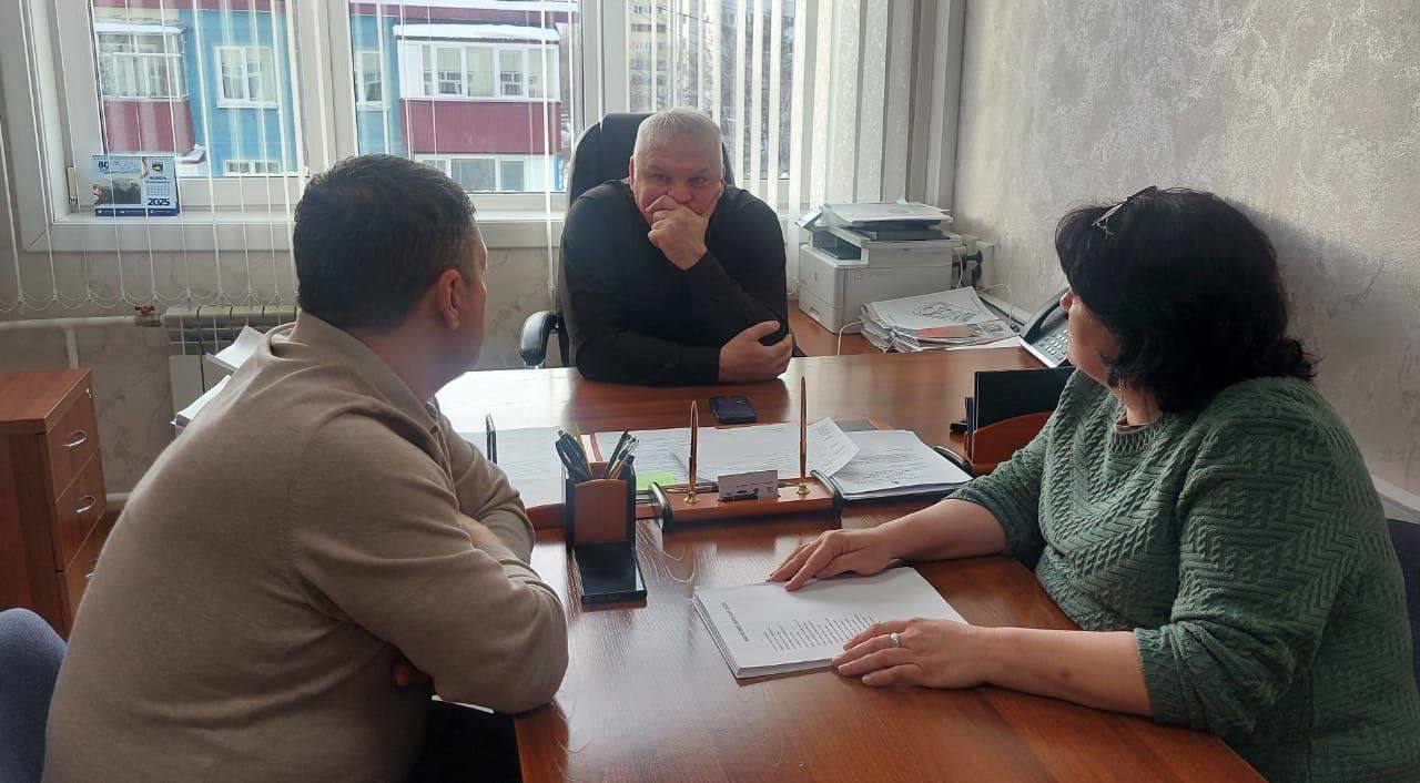 Депутаты Сахалинской областной Думы продолжают помогать нашим землякам в зоне СВО Депутаты Сахалинской областной Думы продолжают помогать нашим землякам в зоне СВО