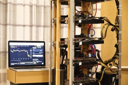 На Сахалине в 2025 году выросло количество майнинговых ферм