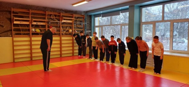 � ��������� ����� ��(�)� �. ����-���������� ������ �������������� �����������, ������������ �� ��� �������� ������� ��������